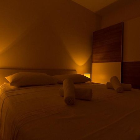 Villa Relax - Beautiful Apartment With Heated Saltwater Pool & Jacuzzi Kaštela Exterior foto